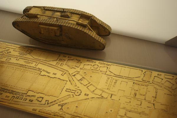 WW1 British MkIV Tank